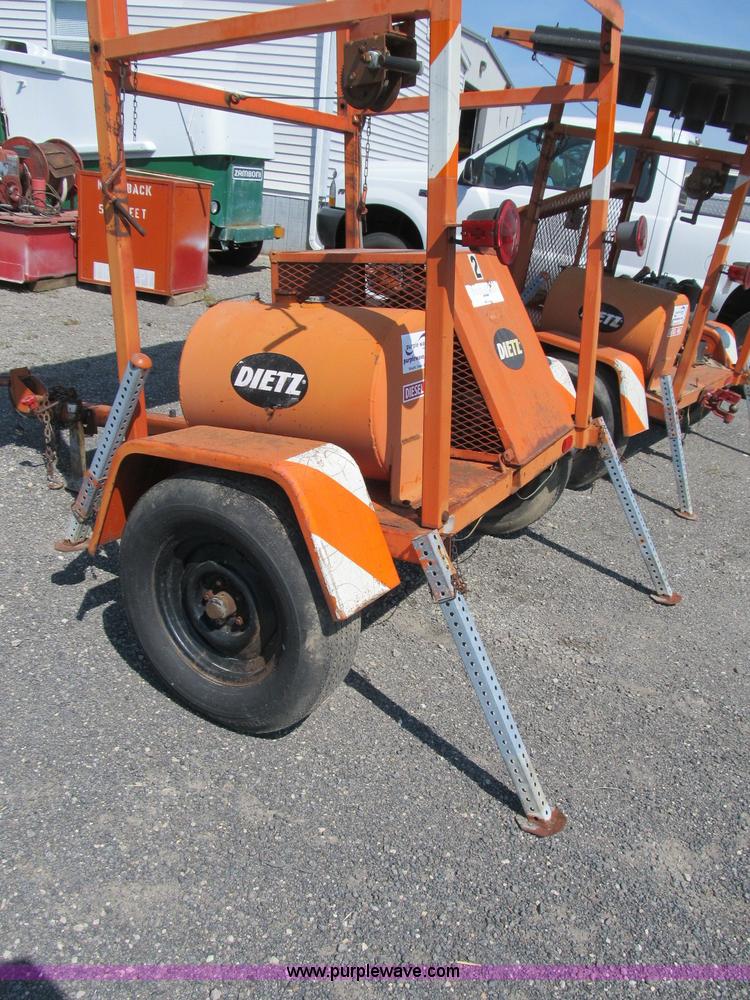 image for item B2838 Dietz portable directional traffic signal