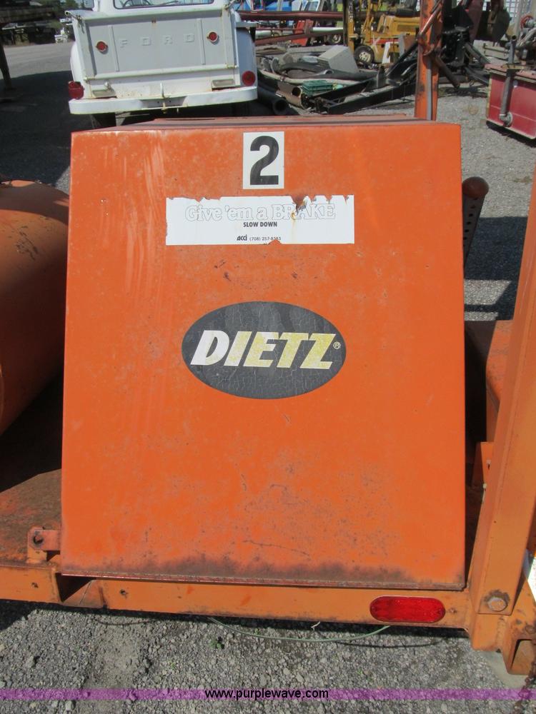image for item B2838 Dietz portable directional traffic signal