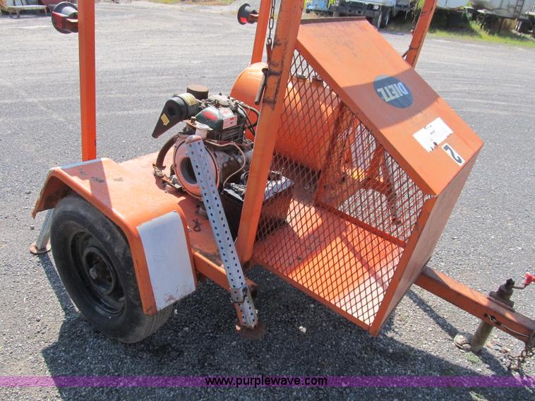 image for item B2838 Dietz portable directional traffic signal