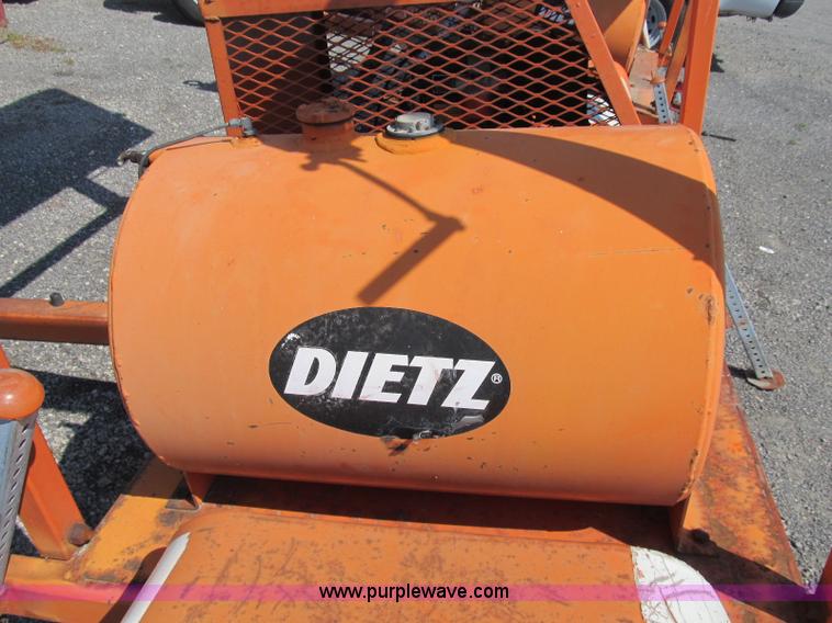 image for item B2838 Dietz portable directional traffic signal