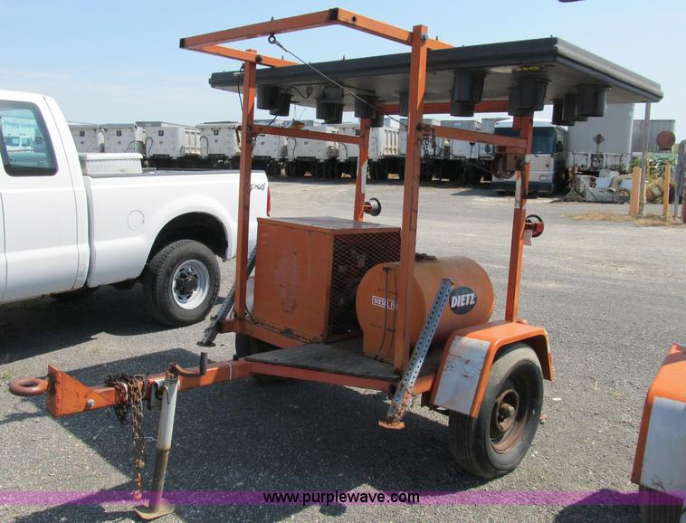 image for item B2839 Dietz directional traffic signal