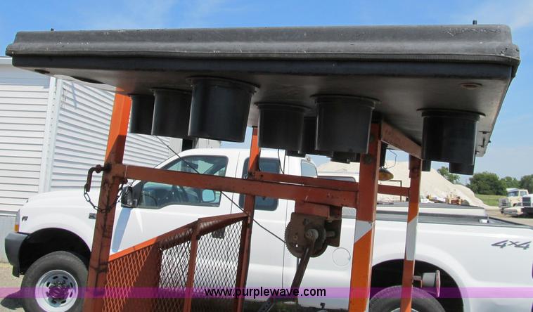 image for item B2839 Dietz directional traffic signal