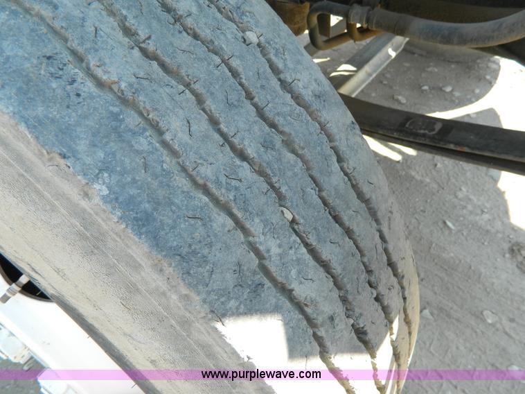 image for item B3834 1994 GMC TopKick service truck