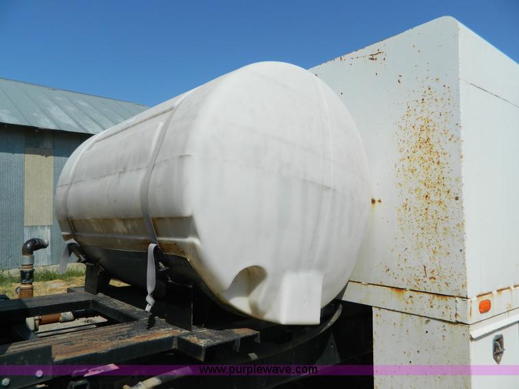 image for item B3834 1994 GMC TopKick service truck