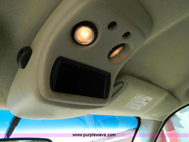 image for item B3836 2003 GMC Sierra 1500 Z71 extended cab pickup truck