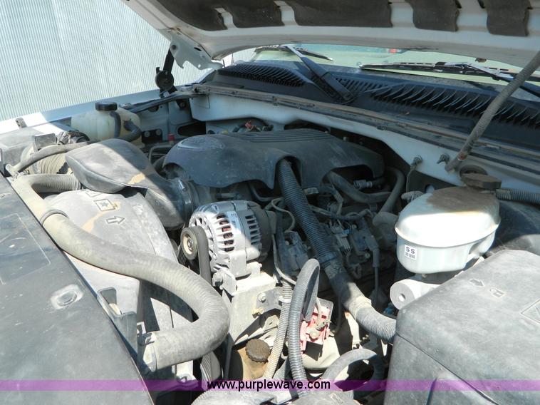 image for item B3836 2003 GMC Sierra 1500 Z71 extended cab pickup truck