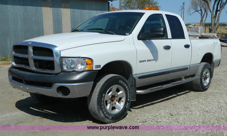 image for item B3837 2003 Dodge Ram 2500 Quad Cab pickup truck
