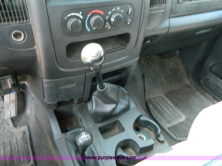 image for item B3837 2003 Dodge Ram 2500 Quad Cab pickup truck
