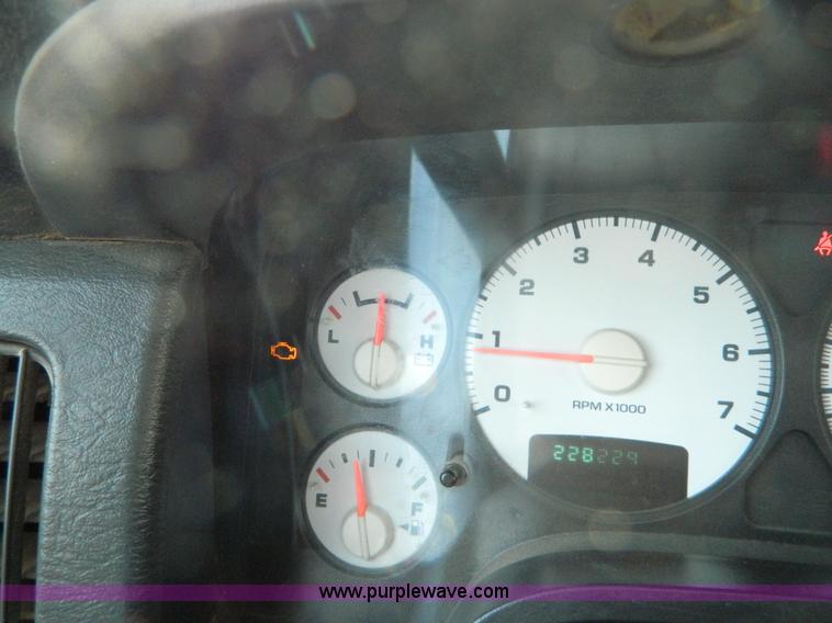 image for item B3837 2003 Dodge Ram 2500 Quad Cab pickup truck