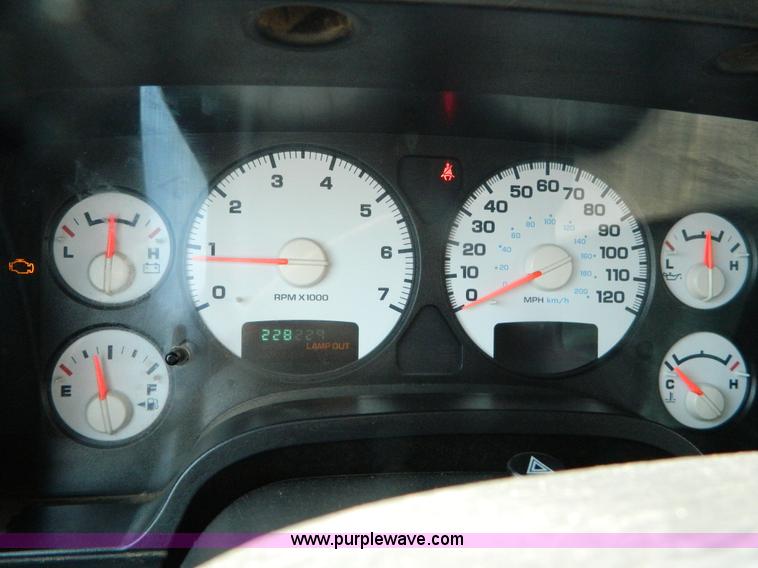 image for item B3837 2003 Dodge Ram 2500 Quad Cab pickup truck