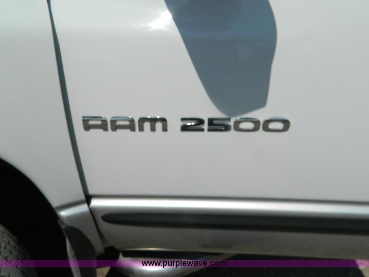 image for item B3837 2003 Dodge Ram 2500 Quad Cab pickup truck