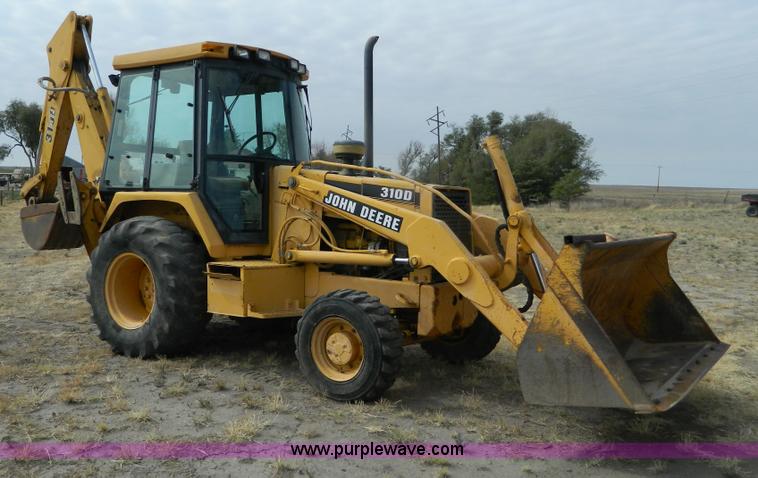 image for item B3841 1993 John Deere 310D backhoe