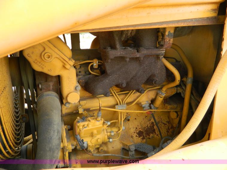 image for item B3841 1993 John Deere 310D backhoe