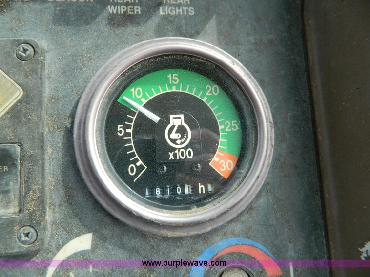 image for item B3841 1993 John Deere 310D backhoe