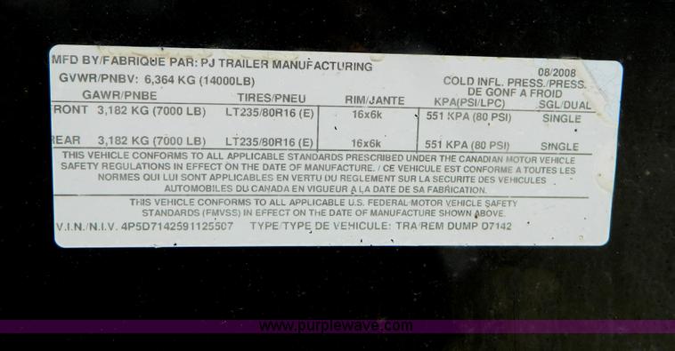 image for item B3843 2009 PJ 14' dump trailer
