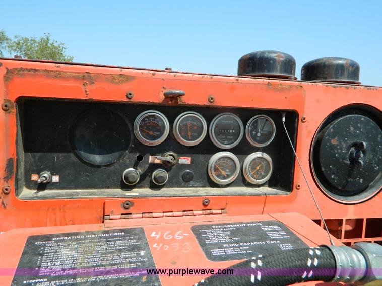 image for item B3844 1994 Sullivan D175Q air compressor