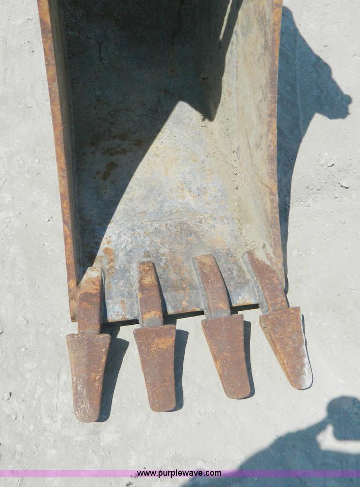 image for item B3846 18" backhoe bucket