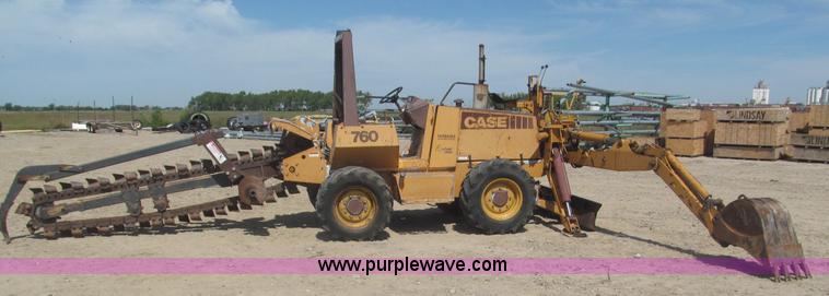 image for item B5204 1991 Case trencher