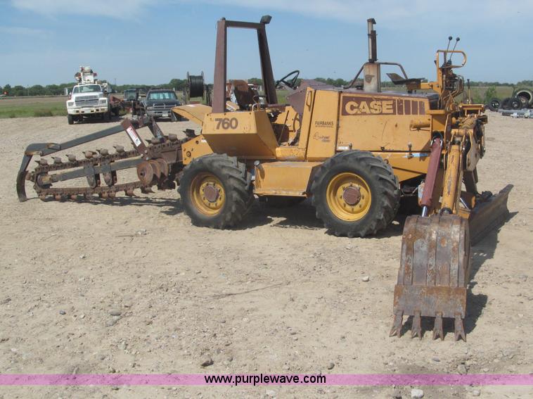 image for item B5204 1991 Case trencher