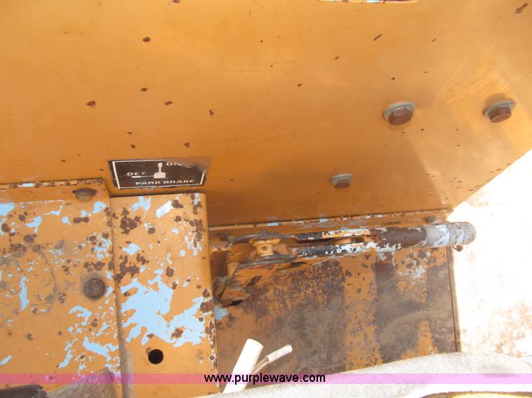 image for item B5204 1991 Case trencher