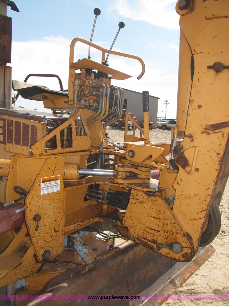 image for item B5204 1991 Case trencher