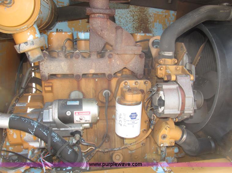 image for item B5204 1991 Case trencher