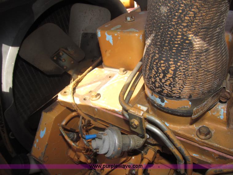 image for item B5204 1991 Case trencher