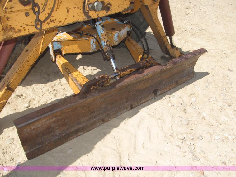 image for item B5204 1991 Case trencher