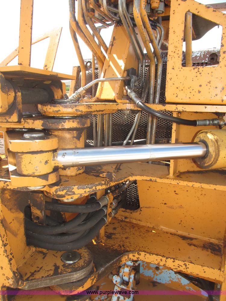 image for item B5204 1991 Case trencher