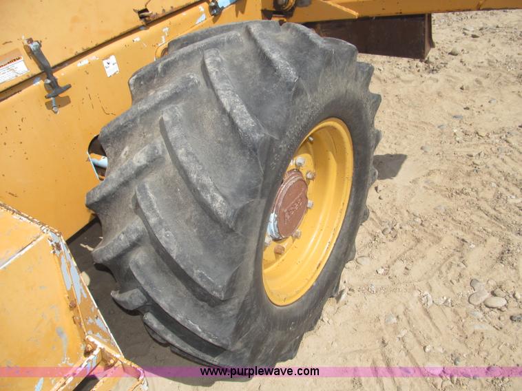 image for item B5204 1991 Case trencher