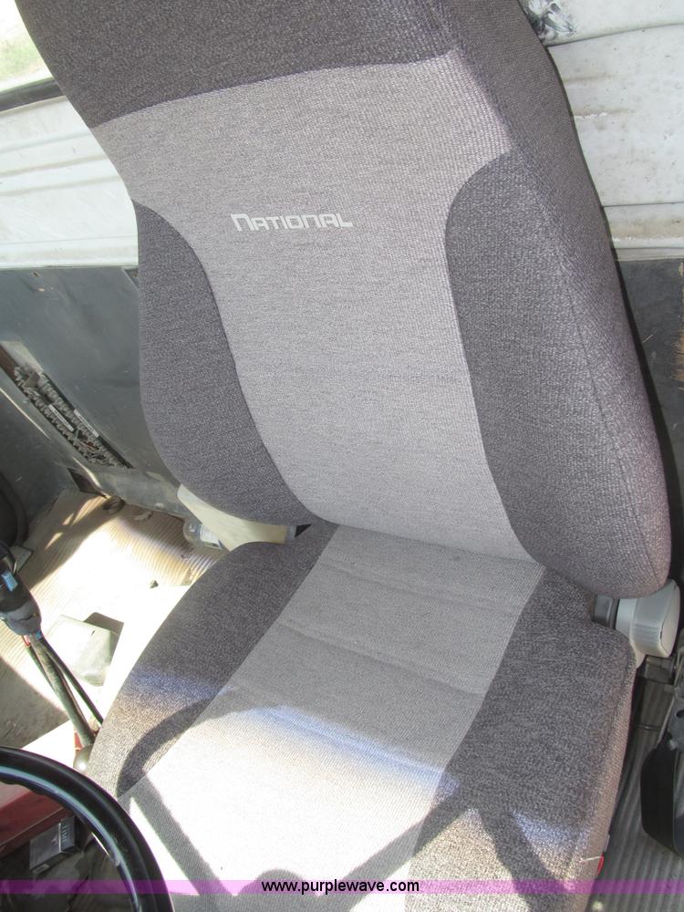 image for item B5206 1989 Ford L9000 tandem axle dump truck