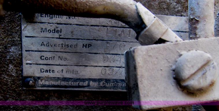 image for item B5206 1989 Ford L9000 tandem axle dump truck