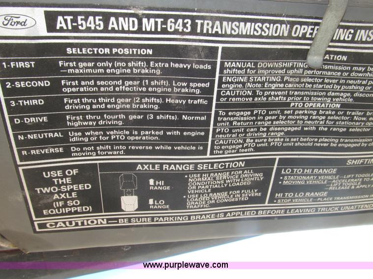 image for item B5207 1986 Ford F600 dump truck