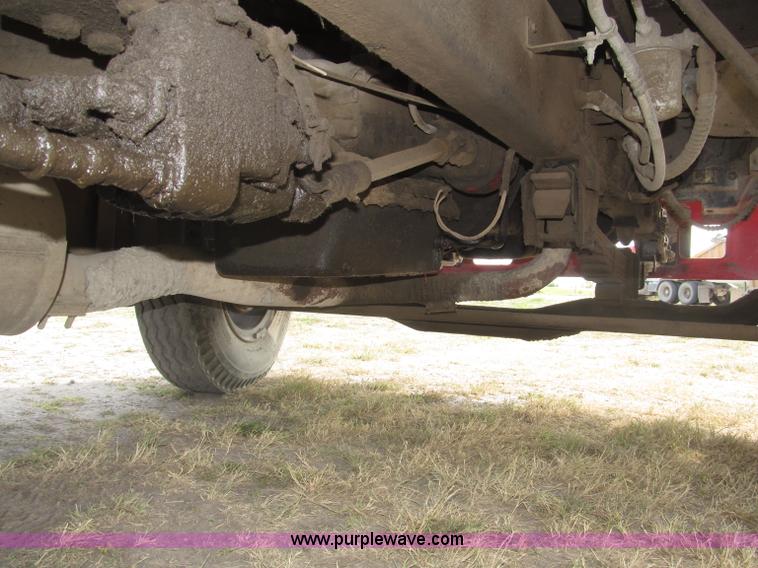 image for item B5207 1986 Ford F600 dump truck