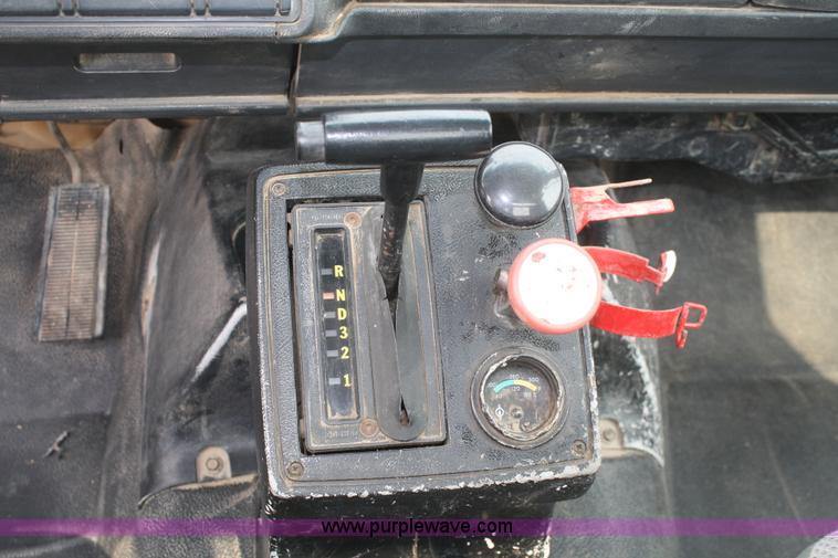 image for item B6960 1995 GMC TopKick flatbed dump truck