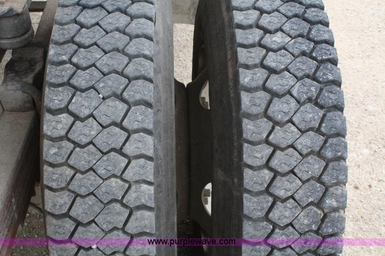 image for item B6960 1995 GMC TopKick flatbed dump truck