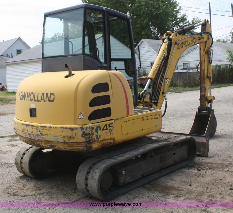 image for item B6969 New Holland EC45 mini excavator