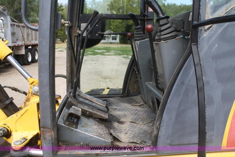 image for item B6969 New Holland EC45 mini excavator