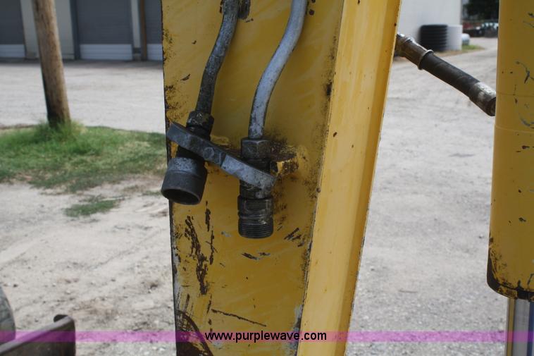 image for item B6969 New Holland EC45 mini excavator