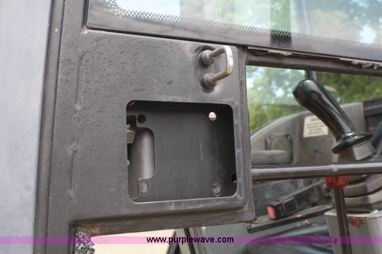 image for item B6969 New Holland EC45 mini excavator