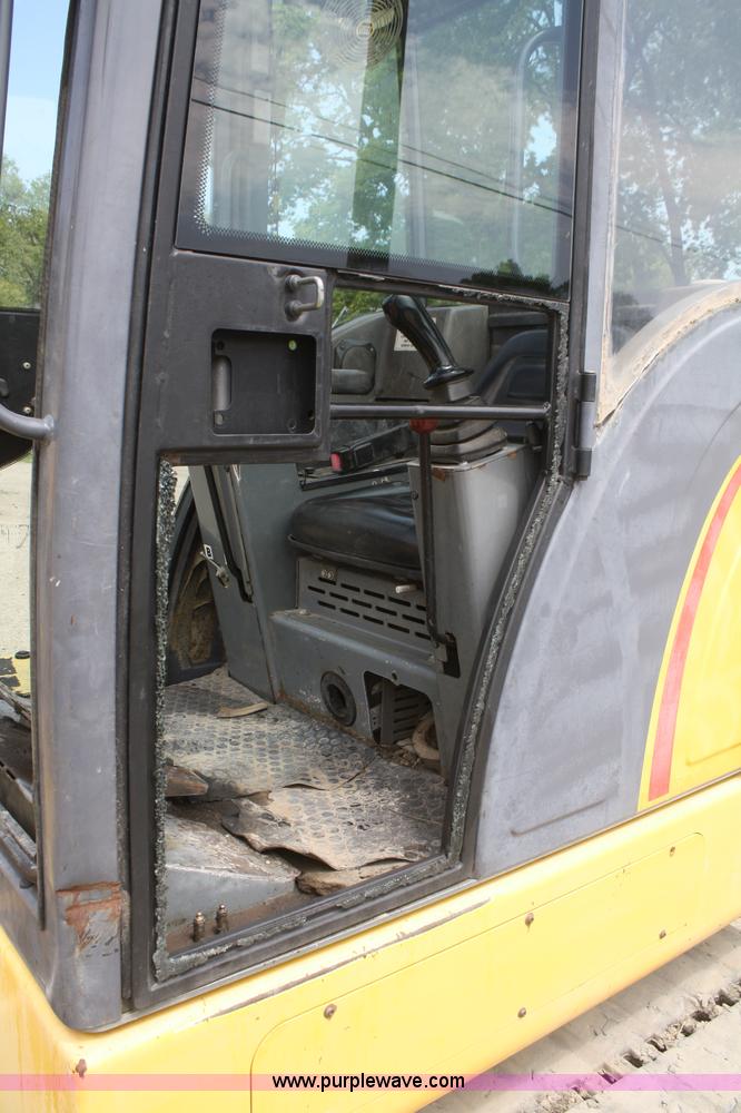 image for item B6969 New Holland EC45 mini excavator