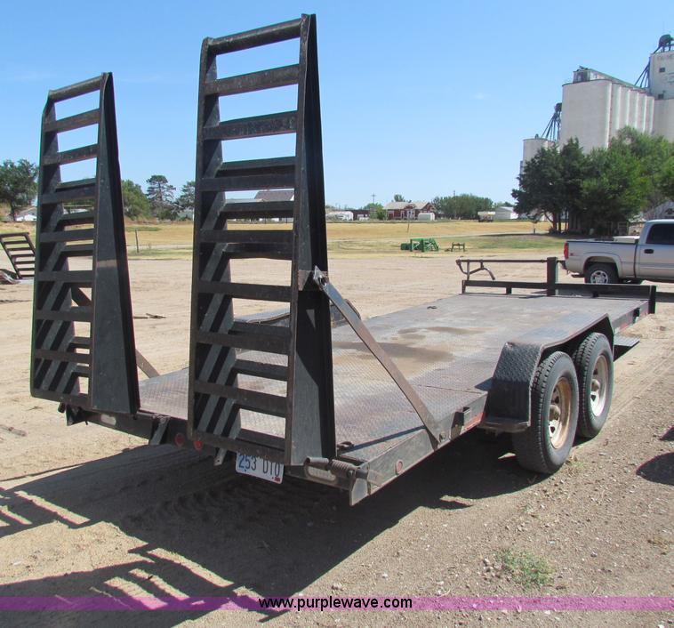image for item B7409 2003 Top 3 18' equipment trailer