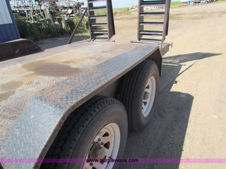 image for item B7409 2003 Top 3 18' equipment trailer