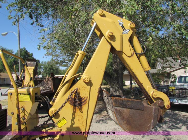 image for item B7497 Vermeer V450 trencher/backhoe