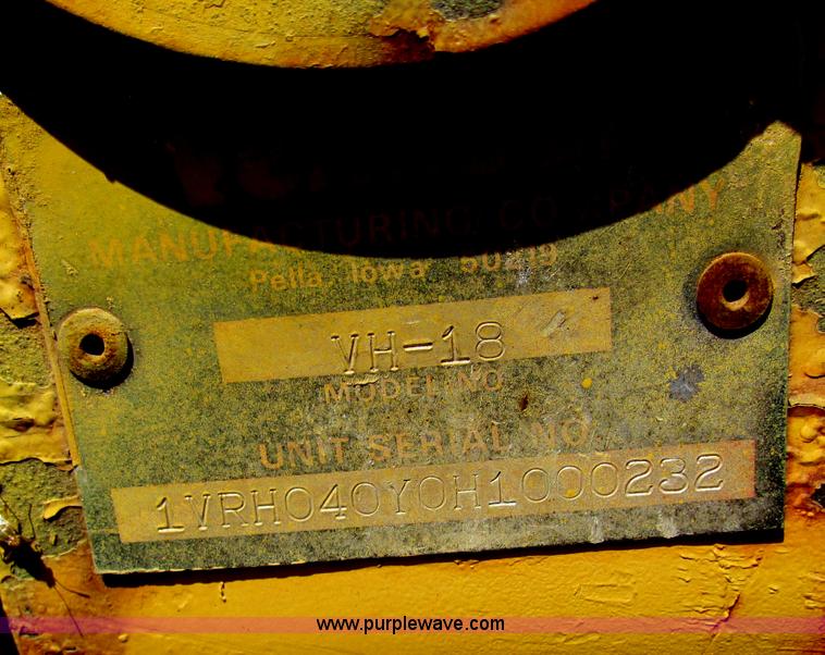 image for item B7497 Vermeer V450 trencher/backhoe