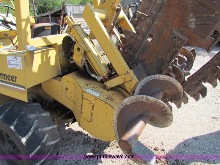 image for item B7497 Vermeer V450 trencher/backhoe
