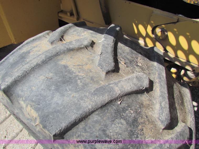 image for item B7497 Vermeer V450 trencher/backhoe