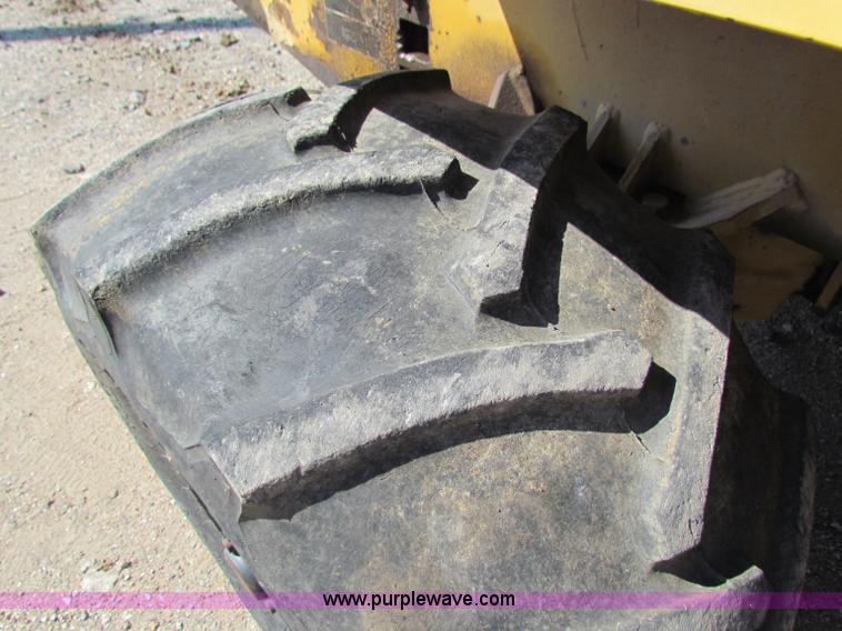 image for item B7497 Vermeer V450 trencher/backhoe