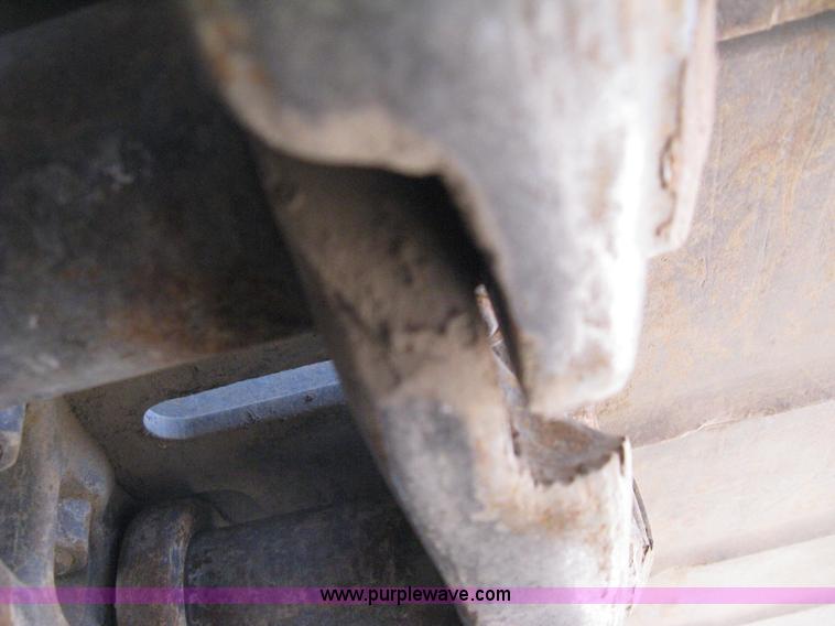 image for item B8022 1999 Komatsu PC300LC-6LE excavator