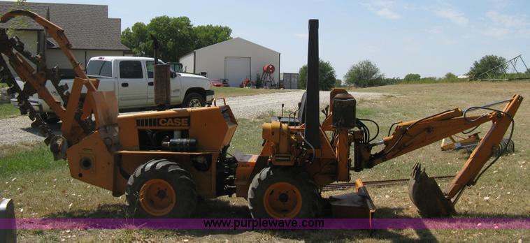 image for item B8054 1980 Case DH4 trencher